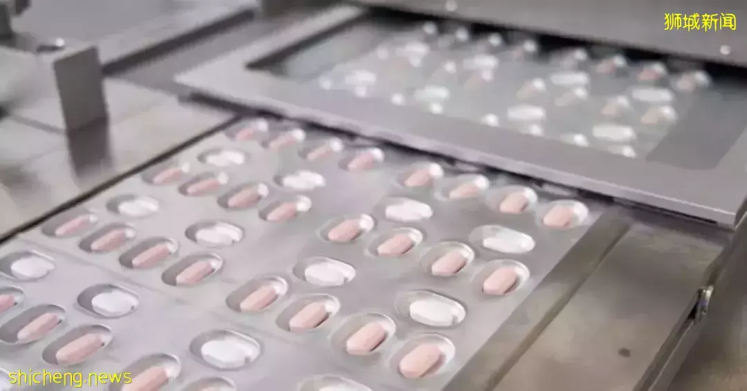新加坡批准首批口服冠病药Paxlovid