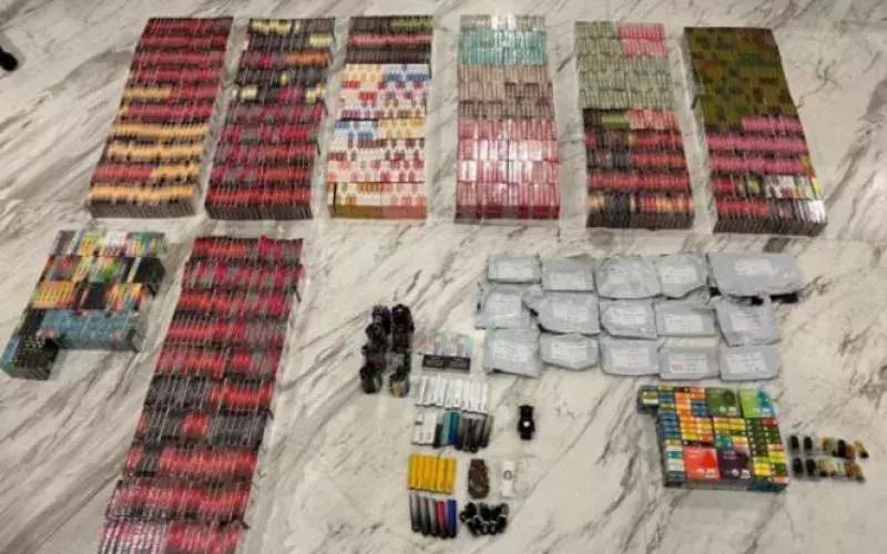 卫生科学局起获黑市价值20万元的电子烟