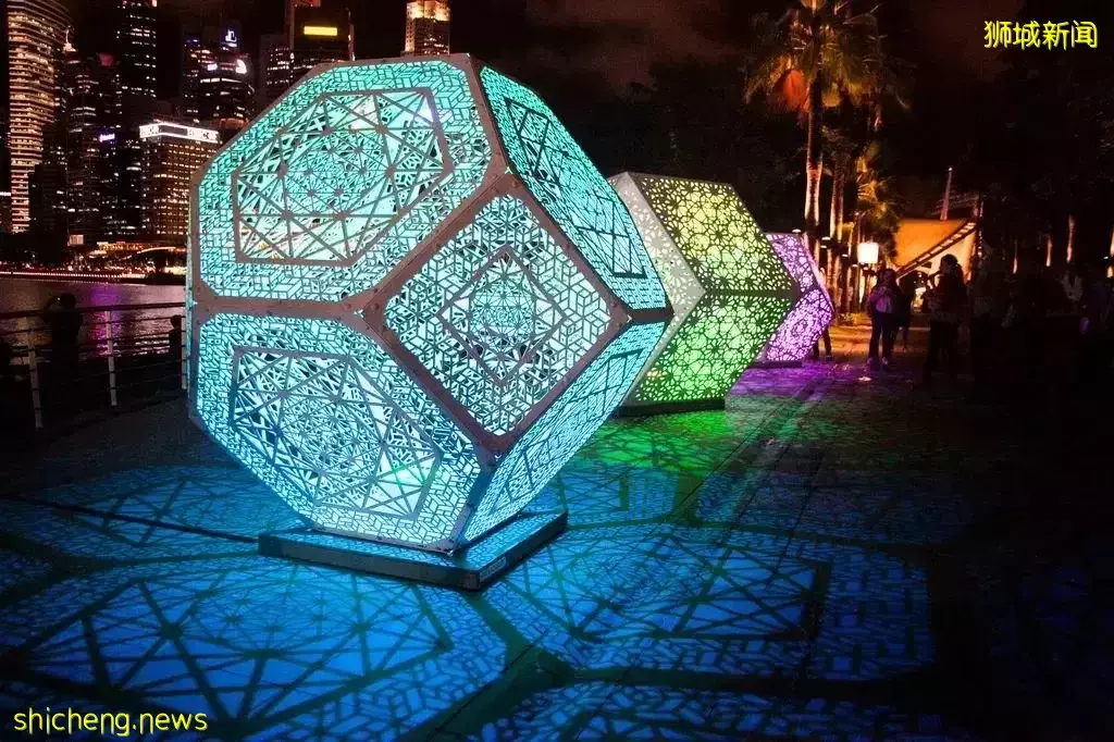 新加坡iLight灯光艺术节强势回归!光影交错,炫彩夺目