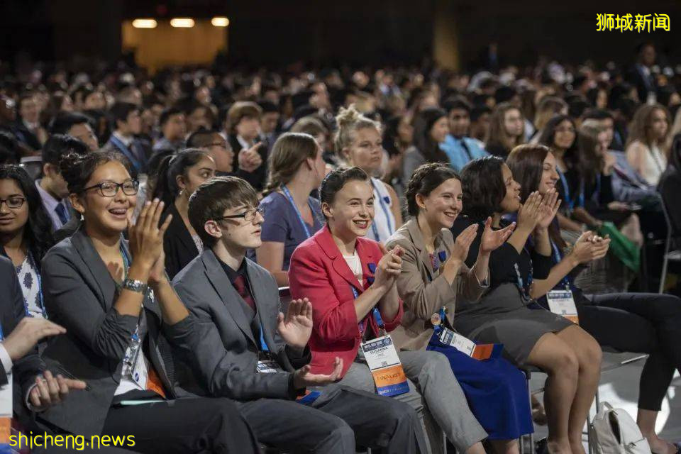 國際賽事獲獎!新加坡10名學生在國際科學與工程大獎賽中嶄露頭角