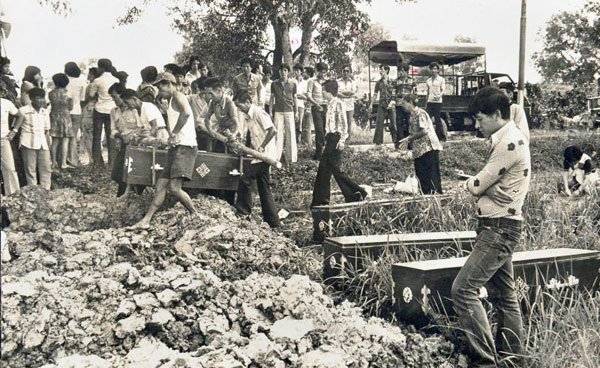 4儿女被杀 42年未破案 母泛泪:交警方处理