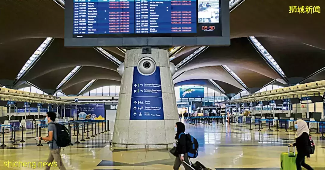 爲1000美金,馬來西亞空少參與僞造護照,在新加坡交易被抓獲