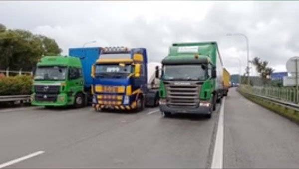 ◤新冠又一年◢ 跟車員陽了 新國命折返 一羅厘蔬菜回大馬全丟