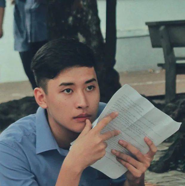 刷屏！史上最帥和尚火了！他到底是誰？新加坡10個最帥的男人表示不服