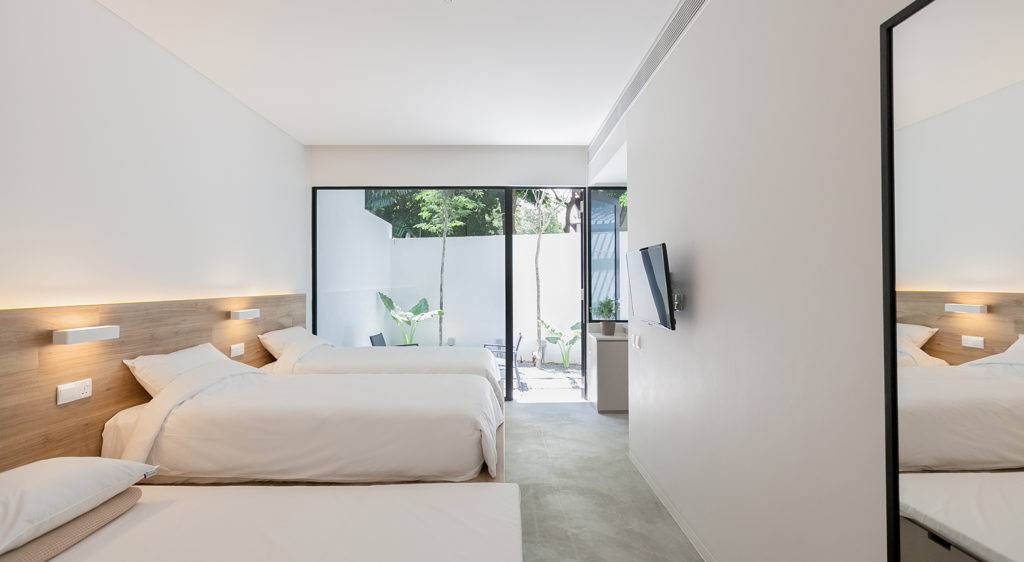 網紅酒店Lloyd’s Inn🏨極簡風格、天然舒適感，城市裏Staycation的秘密基地⚡