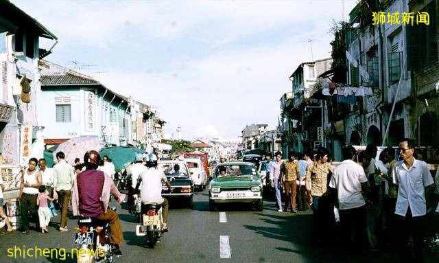 汉语影响传统文化?新加坡废除、抵制汉语的原因,才没那么简单