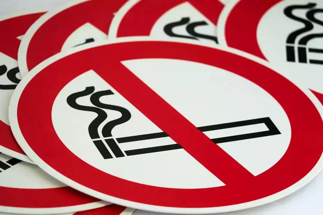 新加坡 严格的禁烟法令