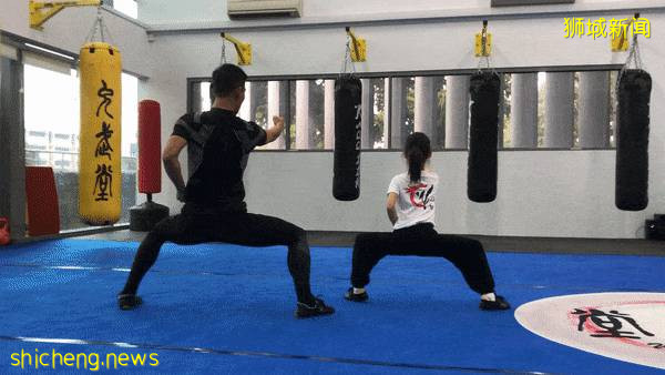 酷!新加坡网红武馆扩张!娃跟着冠军学武术,妈妈也一起练搏击