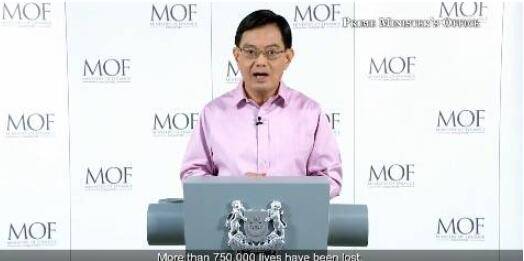 新加坡80亿新冠援助资金，居然是截流了军费和公务员奖金