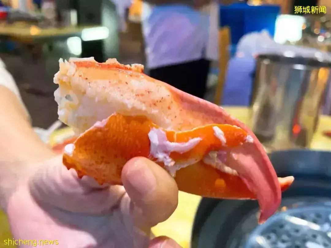 免费送!$48+/人就能吃鲍鱼龙虾,新加坡还有这样的网红海鲜店