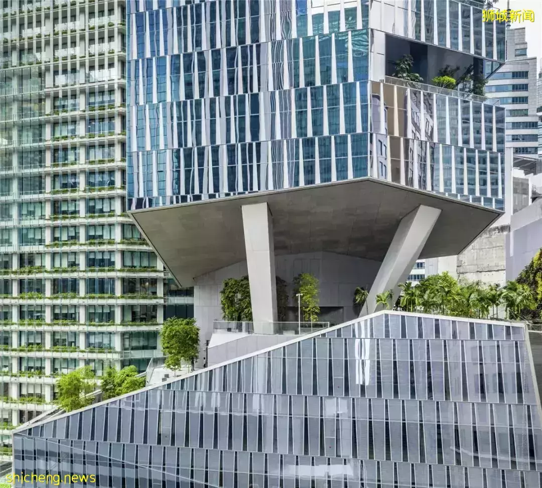 新加坡 18 Robinson KPF