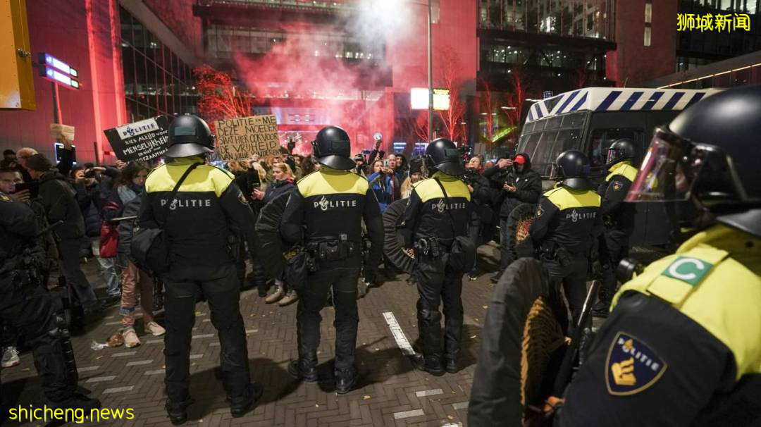 澳洲媒体点名新加坡!中国官方再发声坚持清零,欧洲后悔选择共存