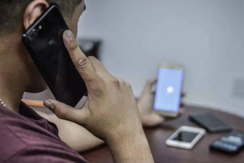 新加坡一大批詐騙犯落網!你最近也接過這樣的電話麽