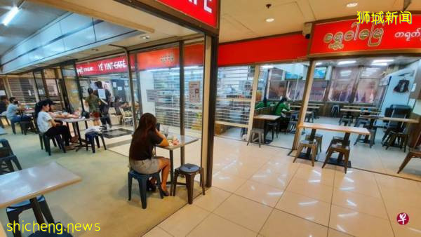 限号入场首个周末 商场客流量 减逾一半