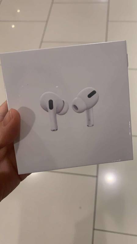 免費送給你！300新幣或者Apple Airpods Pro隨你選！全新加坡最贊的信用卡申請禮物回歸了