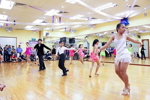 被新加坡媽媽種草!全島最全興趣班網站,手把手教你選離家近的