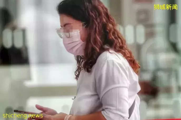 上司贪污!新加坡女经理收5万新币封口费,全拿来买名牌包