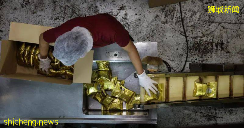 新加坡東部德福工業區走入曆史 在老字號食品廠家消失前 細細品味它們的故事