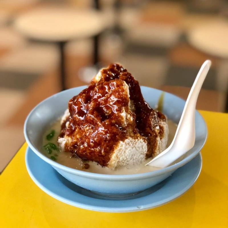 消暑大作戰❄️ 美食中心裏的平價甜品，“津津甜品”一碗S$1.50起🤩 流氓冰品、料足降火