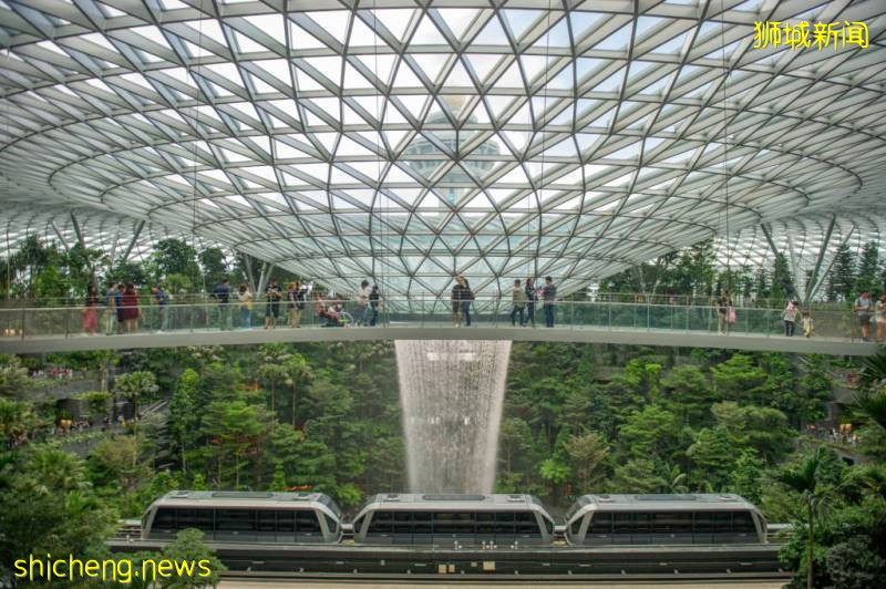 Jewel限时优惠,凭当日消费小票,可兑换双人Canopy Park免费门票!【有效期至9月30日】