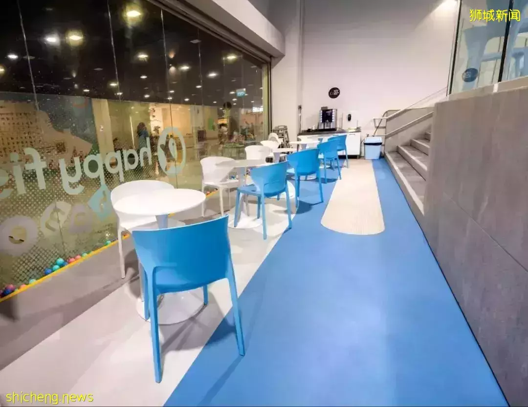 新加坡遊泳學校中的愛馬仕！免費茶水、戴森吹風機、恒溫泳池