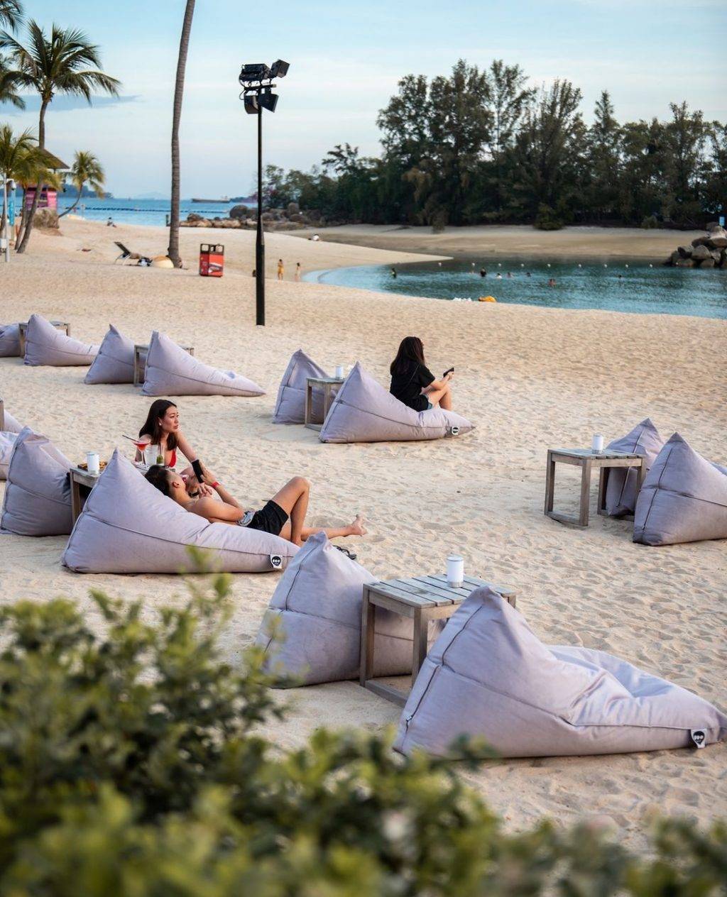 聖淘沙Rumours Beach Club🏖撲進泳池遨遊，享受陽光沙灘☀想要假裝Bali度假就來這