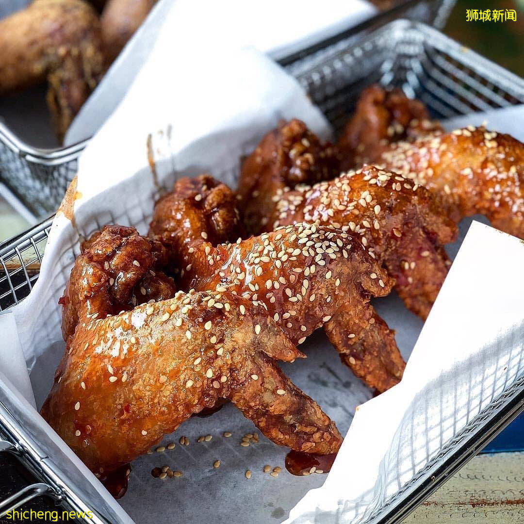 全民一起来吃鸡🍗新加坡“韩式炸鸡专卖店”大搜罗！今晚就来炸鸡配啤酒吧🍻 