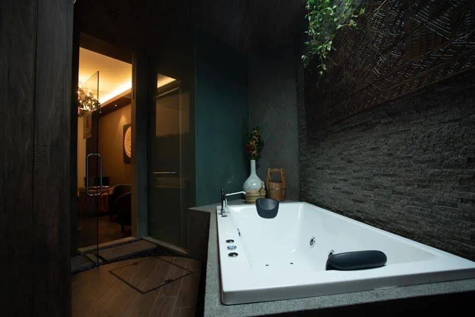 狮城治愈SPA馆大集合!逃离纷乱复杂的世界,感受一场放松身心的“马杀鸡”