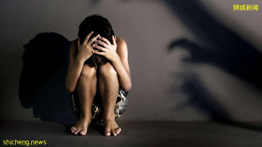 黑吃黑?當新加坡援交女大學生遭遇假警察