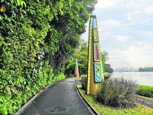 到圣淘沙趴趴走,来个轻松愉快的徒步慢游