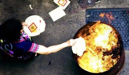 新加坡农历七月有哪些禁忌？你不可不知