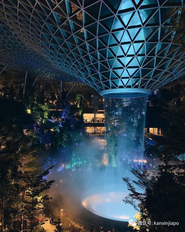 夜幕下的新加坡,有多美