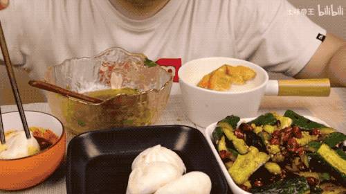 央视点名大胃王们!疫情未完,一场波及全球的危机正在发生