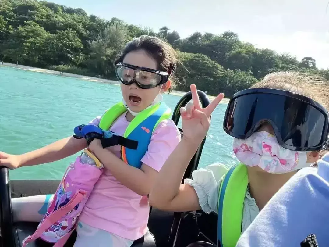 刺激！新加坡最酷的海上运动，1小时乘海军飞艇游5个岛，感觉爽飞了