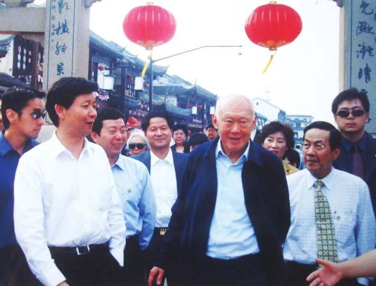 李光耀鲜为人知的“园区故事”