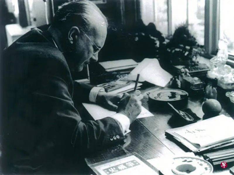 高罗佩书写《狄仁杰奇案》 暌违67年新加坡再版