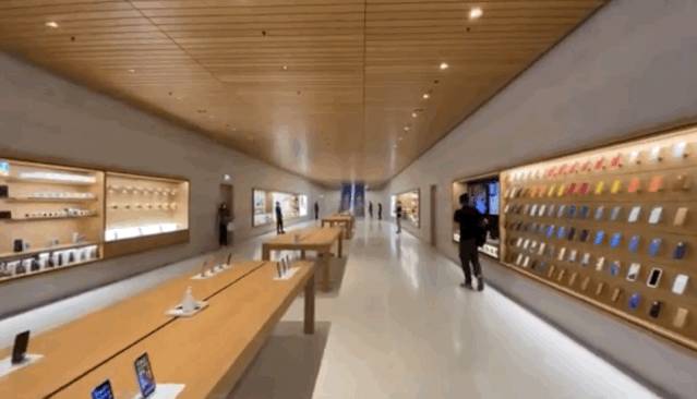 新加坡全球首個海上蘋果店奢華內部曝光,你要來打卡麽