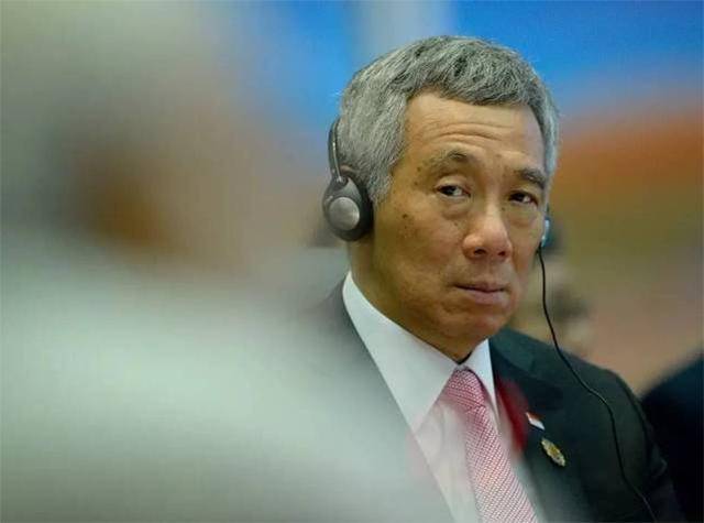 李光耀7次改遗嘱背后,李显龙三兄妹内斗源头:如何处理父亲故居