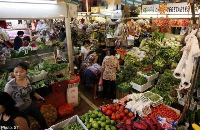 新鮮肉類、海鮮，最全中國食材……價格是超市一半！新加坡必逛8大菜市場