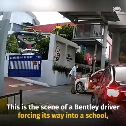对话曝光!新加坡“宾利男”开车冲撞学校保安,被全岛痛骂