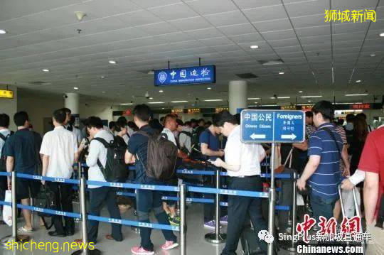 家裏的玻璃門突然自爆！天氣太熱，新加坡用這個東西要小心.