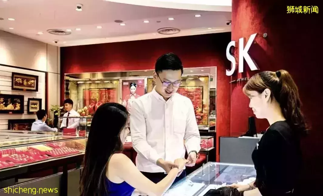 生活成本高昂,新加坡的家庭主妇有出路吗