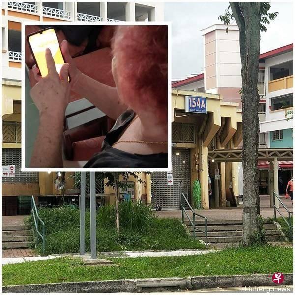 进巴刹不会扫QR码 老妇被呛：这么老也不学