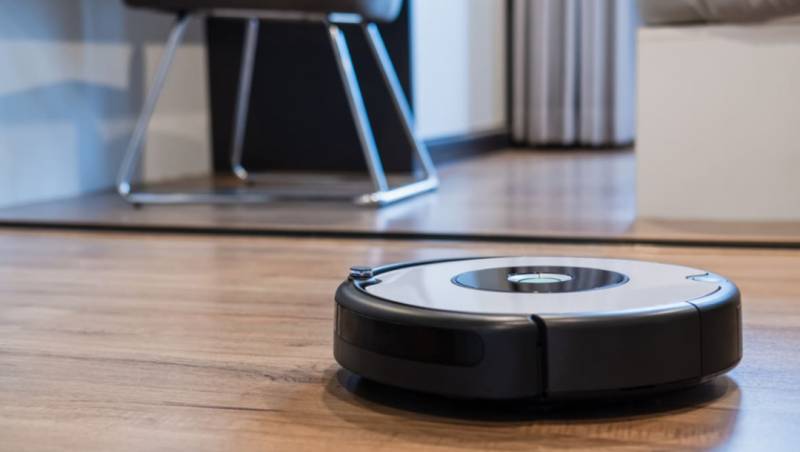 國大研究:掃地機器人可變成黑客竊聽器,人工智能到底是利是弊