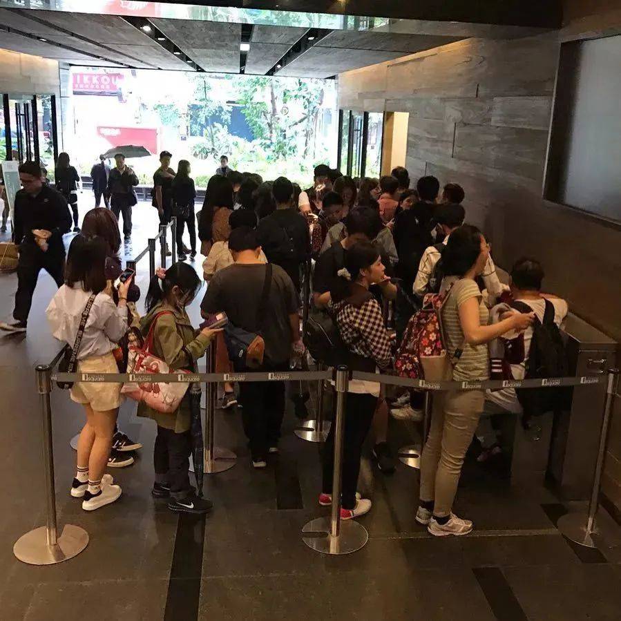 7.8新起！新加坡排队2小时日式烤肉开分店啦！高级和牛吃到撑