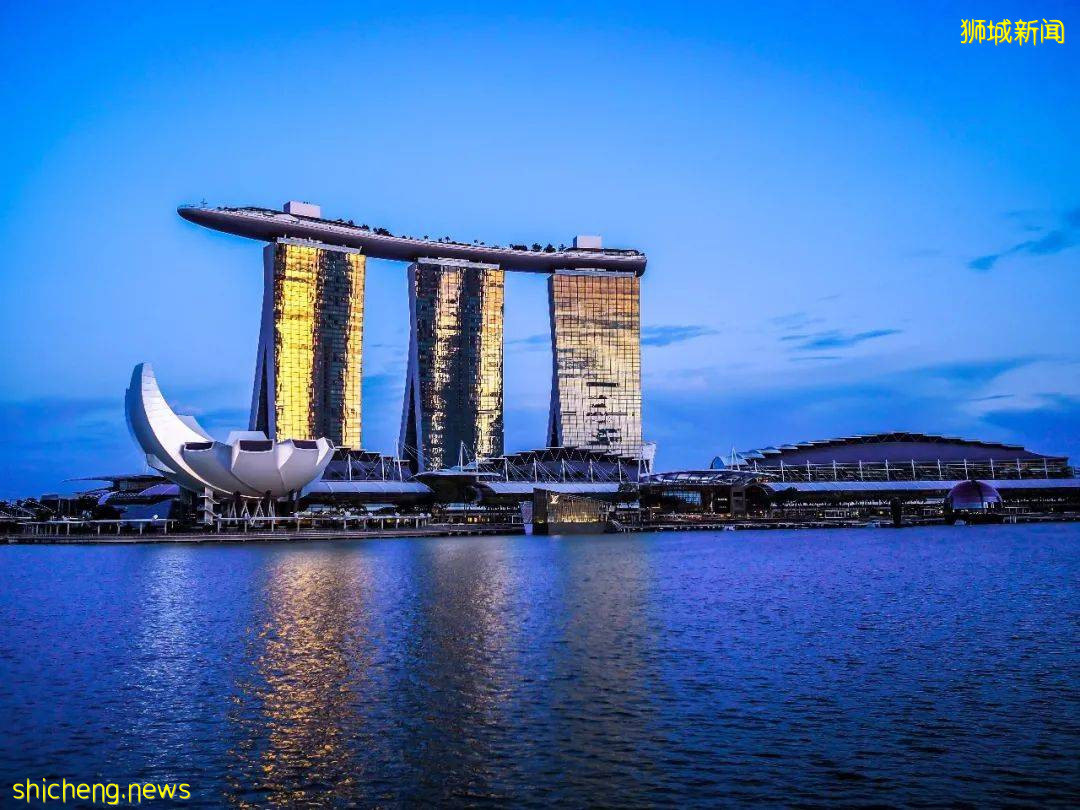 镜头下的香港与新加坡,相似又陌生