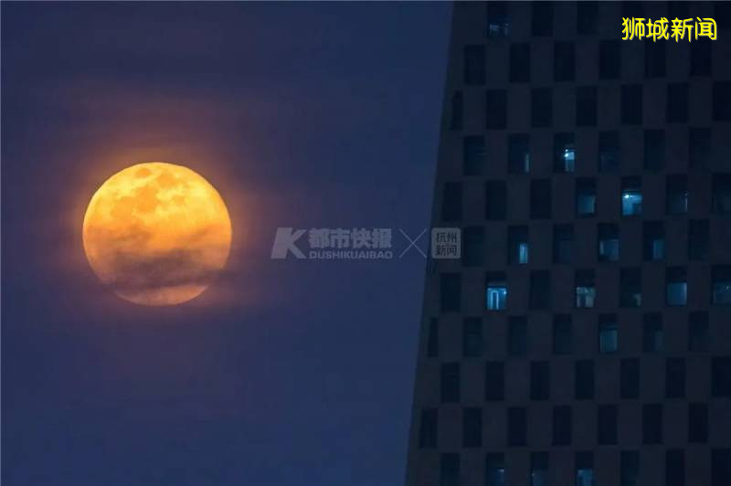 100年僅出現6次！今天晚上，最圓月亮即將出爐！新加坡看得到嗎
