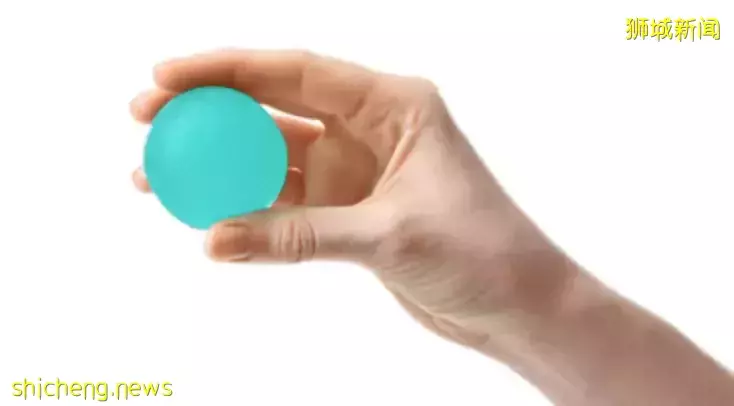 “我和女儿遭到店员怒斥:这里是新加坡,不是中国!”