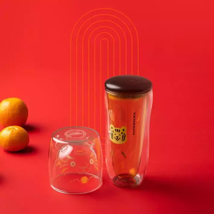 星巴克虎年限定系列即將上市!超萌小老虎主題杯子&公仔,1月5日起發售