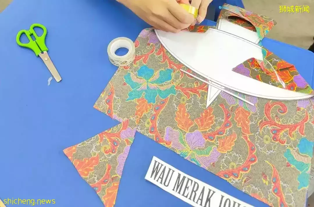 取消年中考试后，新加坡老师用哪些新方法评估学生的学习情况